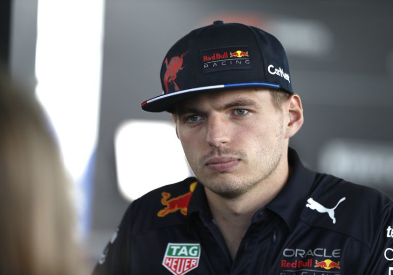 Max Verstappen denies "straightforward" Canadian GP despite title rival struggles