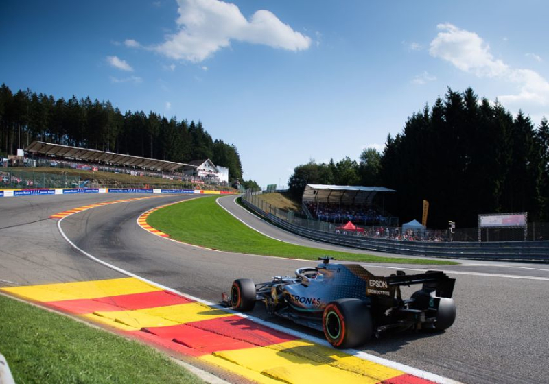 Wolff: Mercedes feel like Red Bull, with Ferrari faster