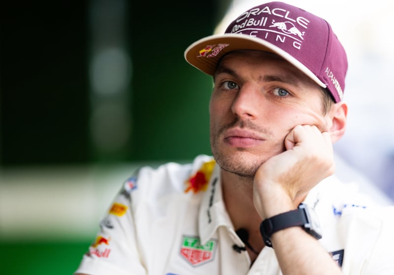 Verstappen onthult waarom hij aan de pijnstillers moet: "Het is niet te doen"