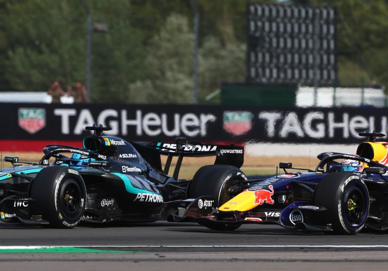 Hoe Mercedes Verstappen flink benadeelt door zelf geen upgrades te ontwikkelen