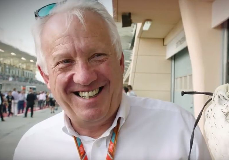 Zoon van Charlie Whiting geeft startsein voor Britse Grand Prix