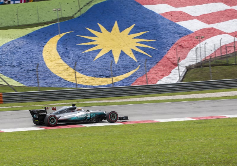 Weerbericht GP Bahrein in Sepang: tropische buien bedreigen F1-weekend