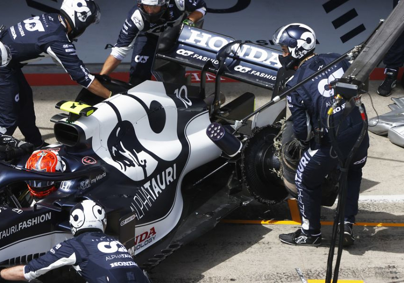 Gasly plaatst vraagtekens bij uitblijven straf voor Leclerc: 'Wel een beetje raar'