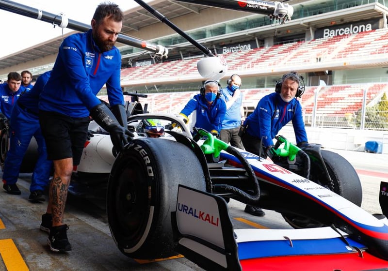 Haas reveal simulation worry as part of opening day pre-season problems