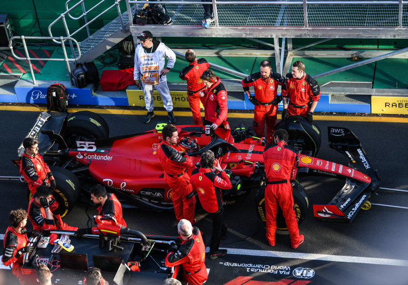 Ferrari-fans moeten nog even wachten: "Geen updates in Bakoe"
