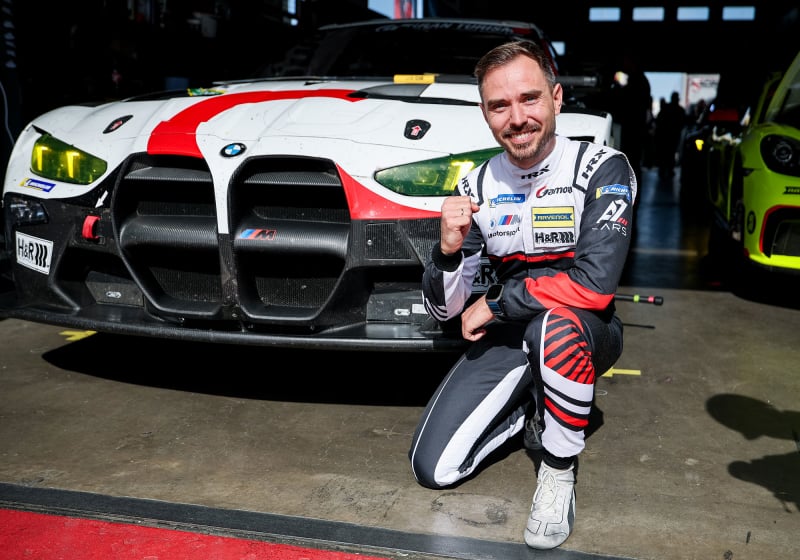 Jahn verbijsterd na pole voor Race 1 op de Nürburgring: "Dat in zo'n groot GT3-veld"