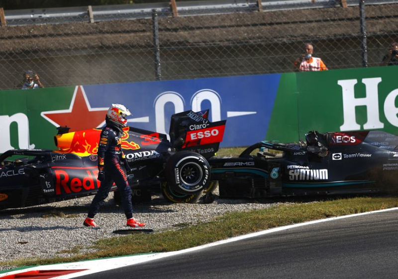 Ricciardo: 'Niemand zou zomaar weglopen zonder te weten of de ander in orde was'
