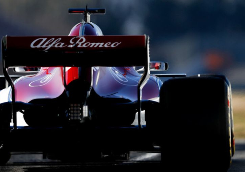 'Sauber is het te vrezen team; die komen heel ver dit jaar'