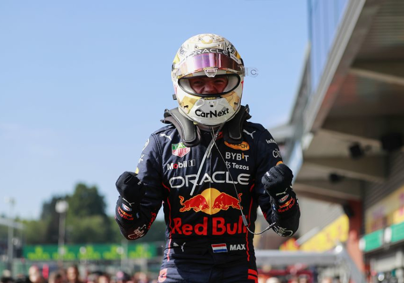 Verstappen verbreekt record Vettel en verbetert zichzelf na zege in Zandvoort