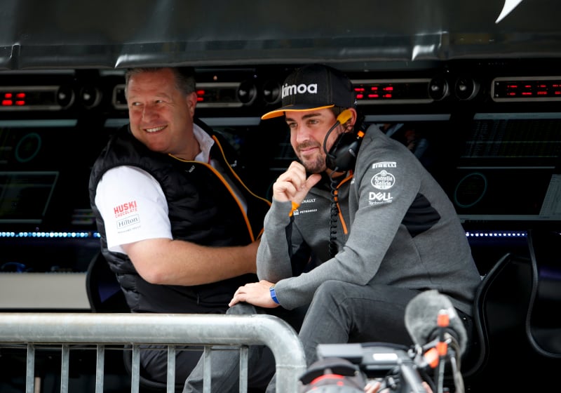 Zak Brown, Fernando Alonso, Generic, 2019, McLaren