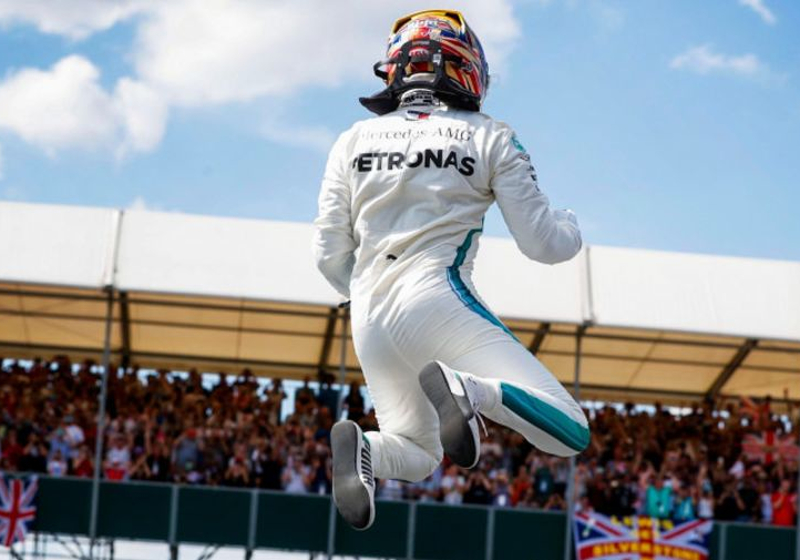Hamilton moved to tears by Silverstone pole