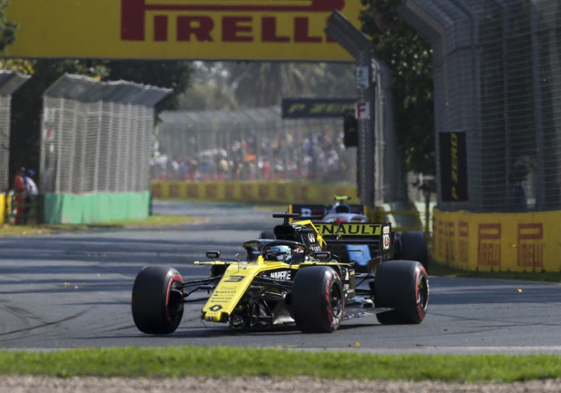 Ricciardo incident shows Melbourne should change - Renault