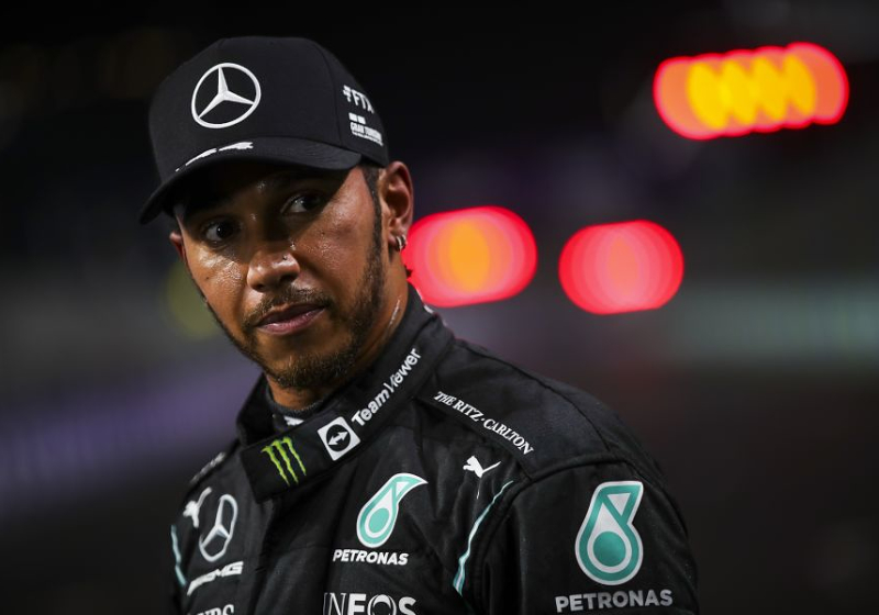 Mercedes "welcome back" Hamilton