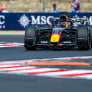 Hamilton snelste in tweede training, Verstappen niet tevreden over RB22
