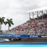 Verstappen klokt snelste tijd in eerste vrije training Miami, rode vlag voor Leclerc