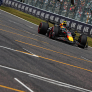 F1 Checo Hoy: Vence a Verstappen; Amenazado en Red Bull; Despierta ilusión