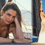 Kelly Piquet schittert op zomerse covershoot in Monaco