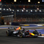 Aston Martin eist 'consistentie' van FIA nadat Verstappen gridstraf ontloopt in Singapore