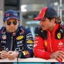 Sainz 'visits' F1 team as race for 2025 signing hots up