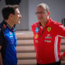 Hamilton titelkandidaat dankzij Loïc Serra: dit is hoe hij de orde herstelde bij Ferrari