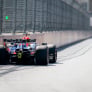 Verstappen eindigt achter Mercedes-duo in tweede vrije training F1 GP Azerbeidzjan