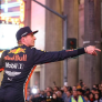 IN BEELD: Verstappen en collega's vermaken publiek tijdens F1 Festival