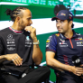 "Checo Pérez suena para relevar a Lewis Hamilton en Mercedes"