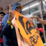 Prachtige beelden: Braziliaanse fans brengen Verstappen-lied ten gehore in metro