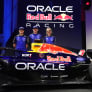Verstappen glundert door nieuwe Red Bull-kleurstelling: 