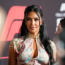 IN BEELD: Kim Kardashian krijgt camera's op zich gericht tijdens weekend in Singapore
