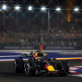 Verstappen pakt pole voor sprintrace Singapore, maar krijgt mogelijk nog gridstraf