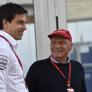 Wolff denkt aan groot gemis bij Mercedes: "Niki wordt na al die jaren nog gemist"