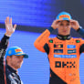 Norris reageert cynisch na vragen over titelstrijd en Verstappen: 
