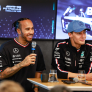 Hamilton heeft duidelijk advies voor Verstappen: "Je moet je als wereldkampioen gedragen"