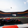 FIA roept Verstappen en Lawson op het matje na botsing, Leclerc topt VT2 in Mexico